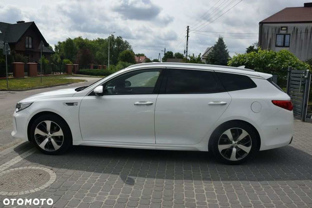 Kia Optima - 18