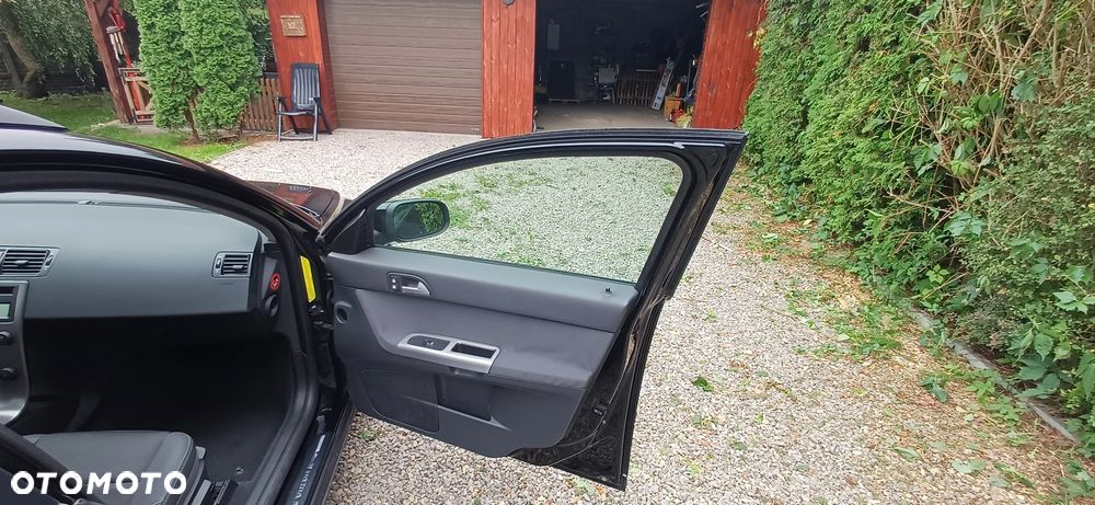 Volvo V50 1.8 - 22