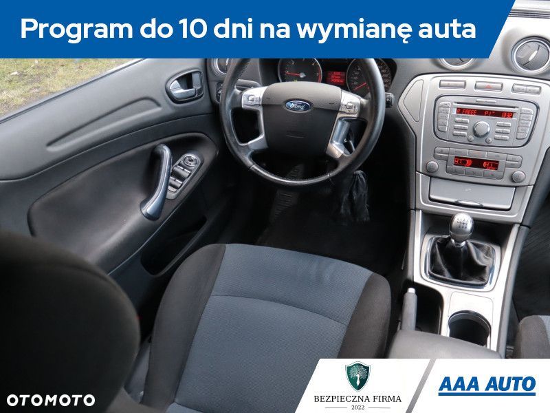 Ford Mondeo SW - 9
