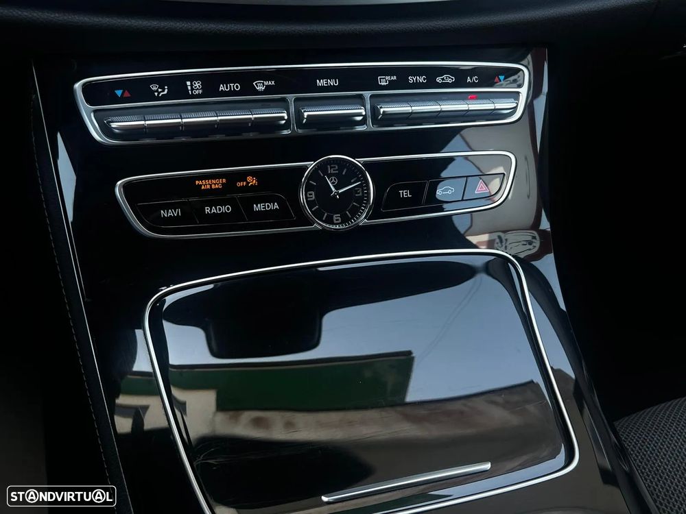 Mercedes-Benz E 220 d Avantgarde - 54