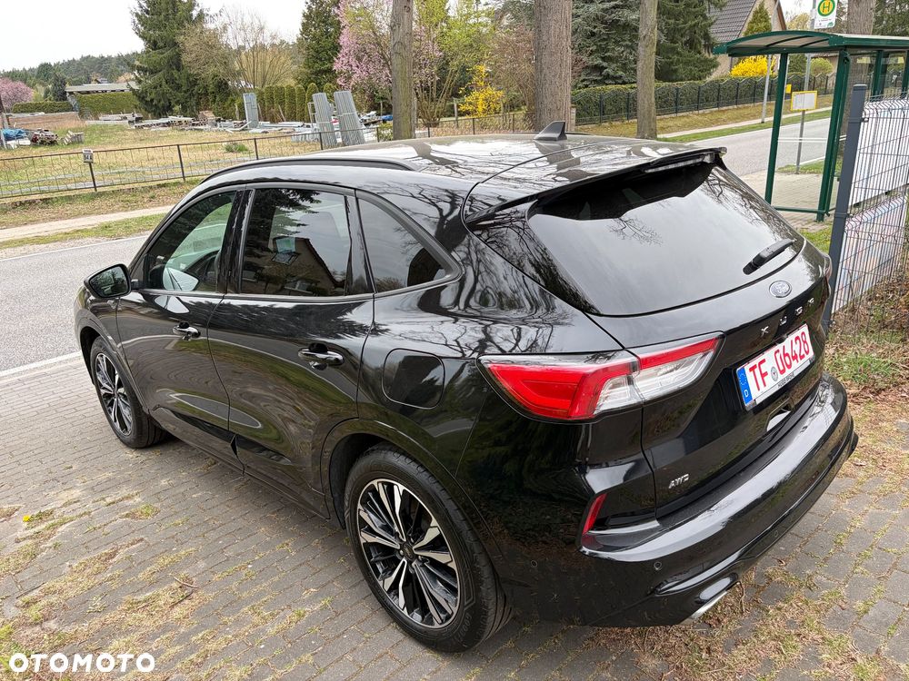 Ford Kuga 2.0 EcoBlue 4x4 ST-LINE X - 3