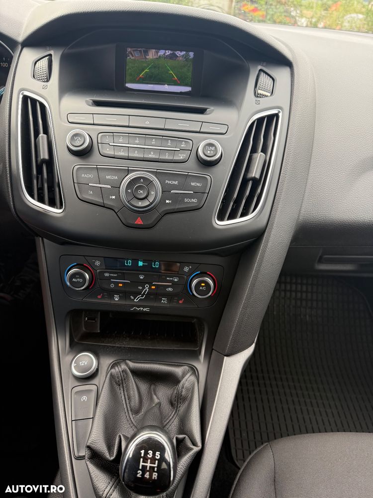 Ford Focus 1.0 EcoBoost Start-Stopp-System COOL&CONNECT DESIGN - 7