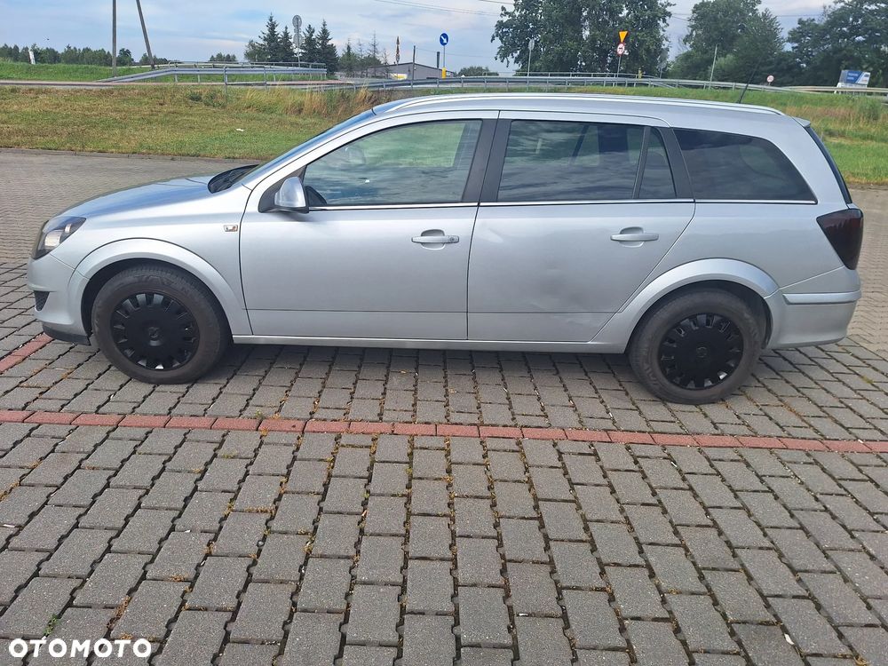 Opel Astra 1.6 - 18