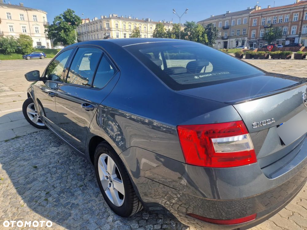 Skoda Octavia 1.5 TSI ACT Ambition - 6