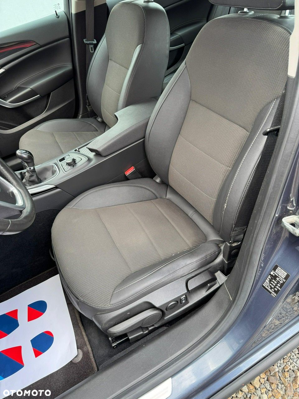 Opel Insignia - 29