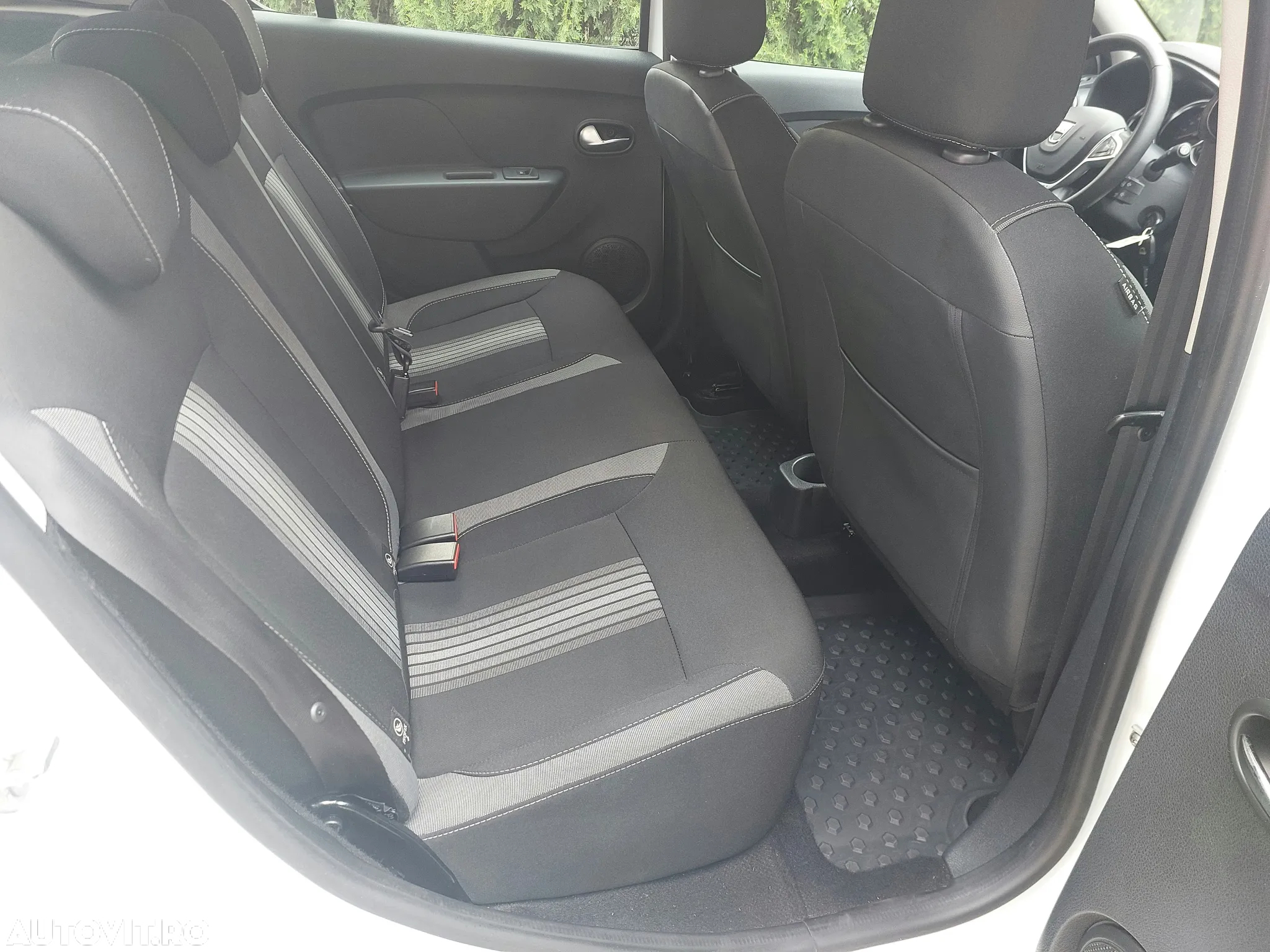 Dacia Sandero 0.9 TCe Prestige - 19