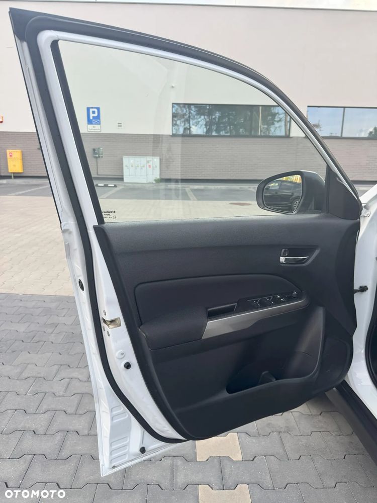 Suzuki Vitara 1.4 Boosterjet Premium 4WD - 22