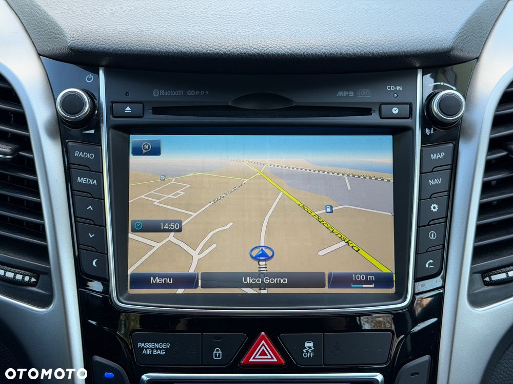 Hyundai i30 blue Kombi 1.4 YES Gold - 17