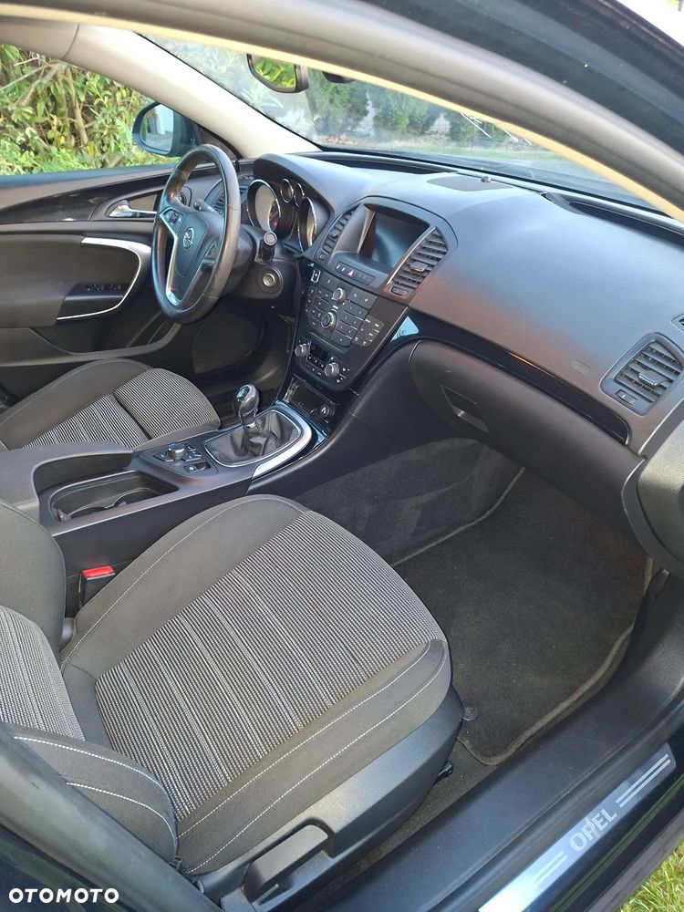 Opel Insignia - 27