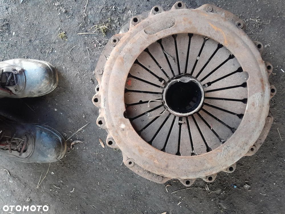 DOCISK SPRZEGLA DO REGENERACJI - 1