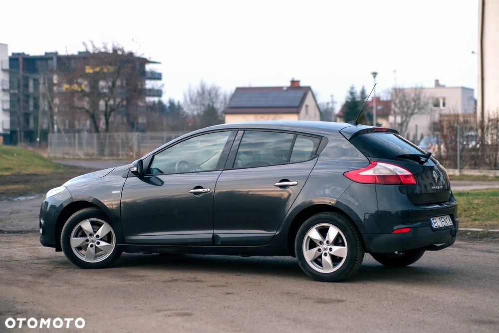 Renault Megane dCi 130 FAP BOSE Edition - 6