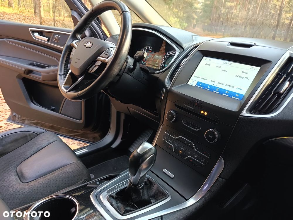 Ford S-Max 2.0 TDCi Titanium PowerShift - 11