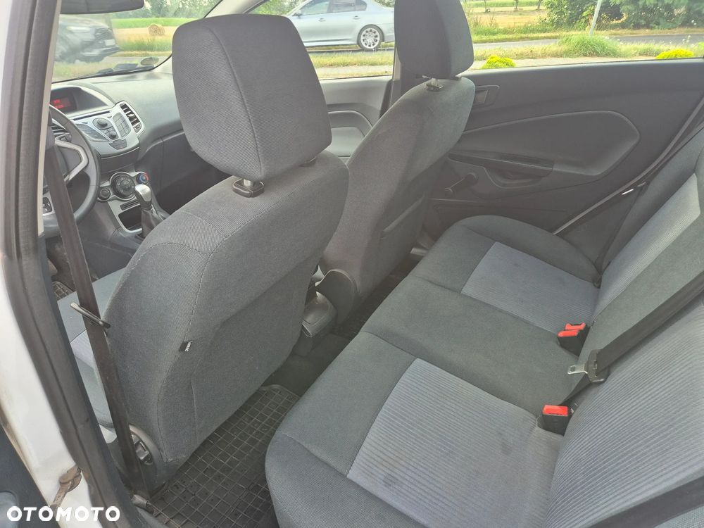 Ford Fiesta 1.25 Ambiente - 10