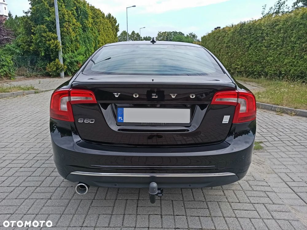 Volvo S60 D3 Summum - 6