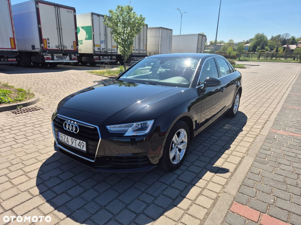 Audi A4 Limousine - 2