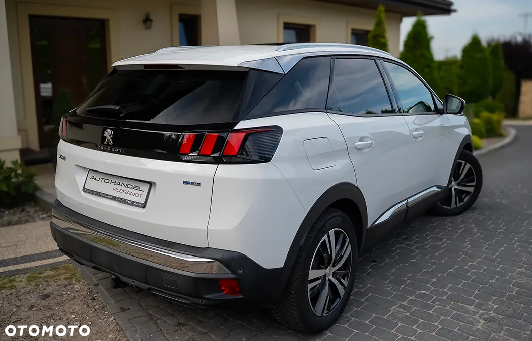 Peugeot 3008 1.2 PureTech Allure S&S - 25