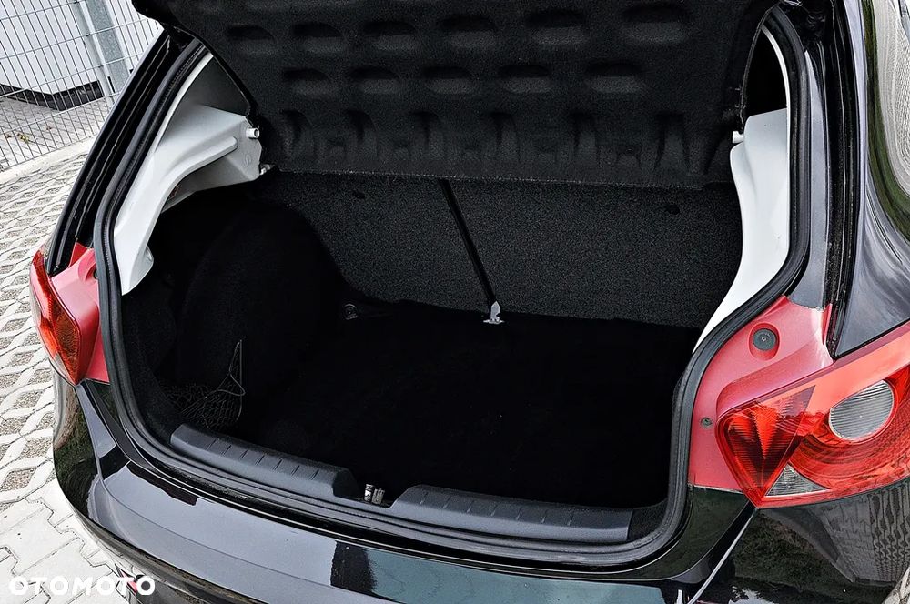 Seat Ibiza 1.6 16V Sport Edition - 27