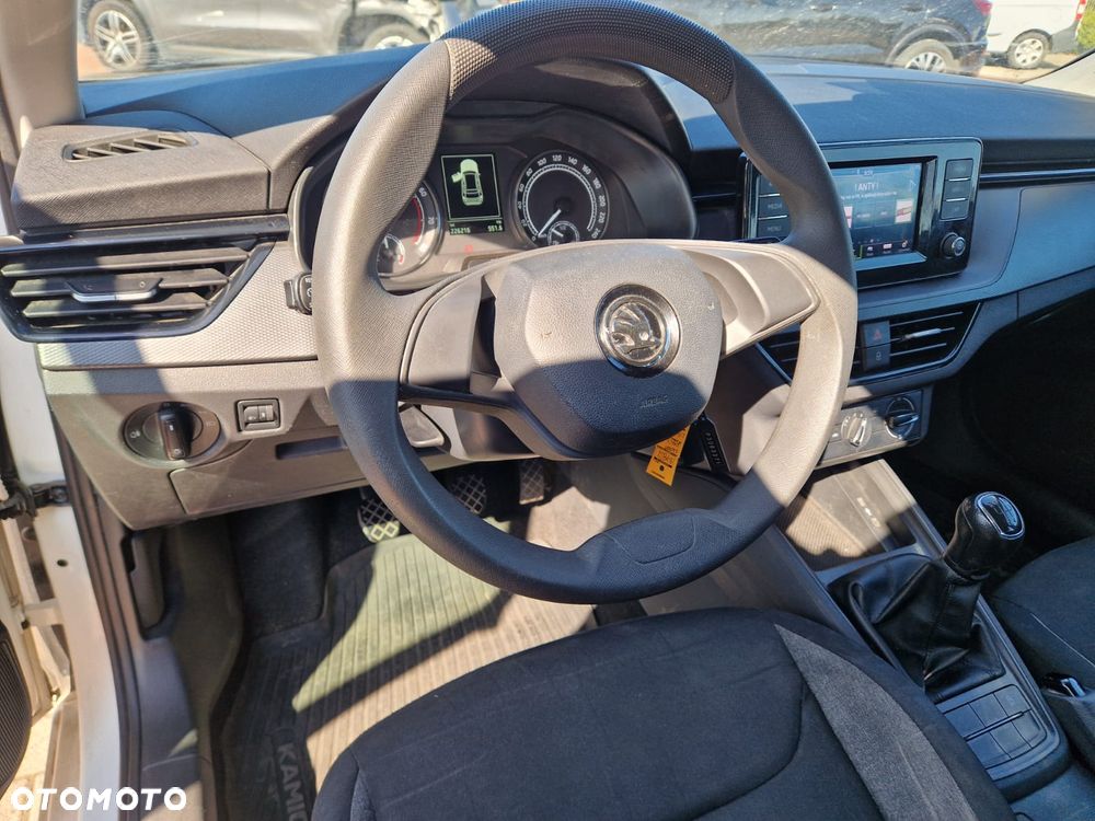 Skoda Kamiq 1.0 TSI Active - 17