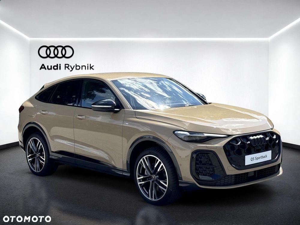 Audi Q5 Sportback - 9