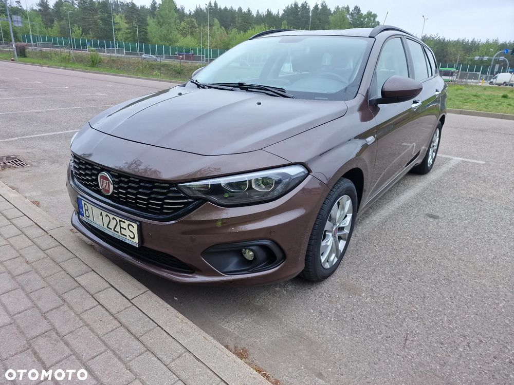 Fiat Tipo 1.4 T-Jet 16v Easy - 2