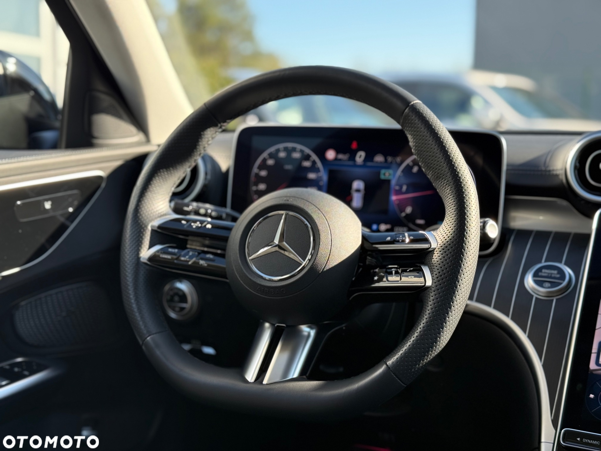 Mercedes-Benz Klasa C 200 d T 9G-TRONIC AMG Line Advanced - 16