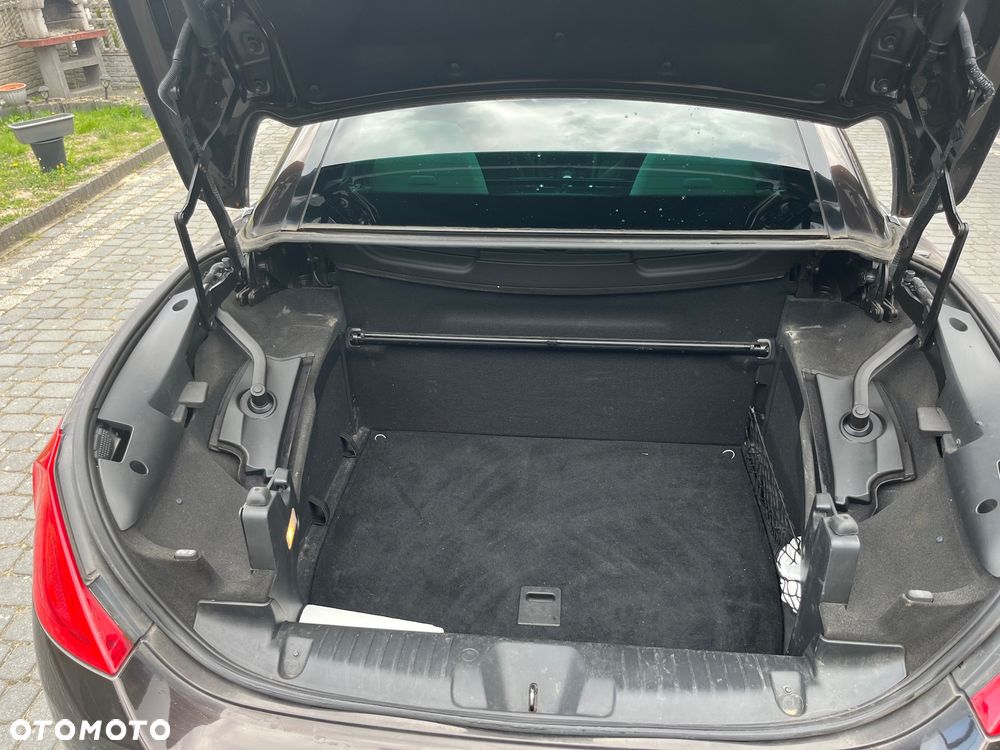 Peugeot 308 1.6 HDi Premium Plus - 21