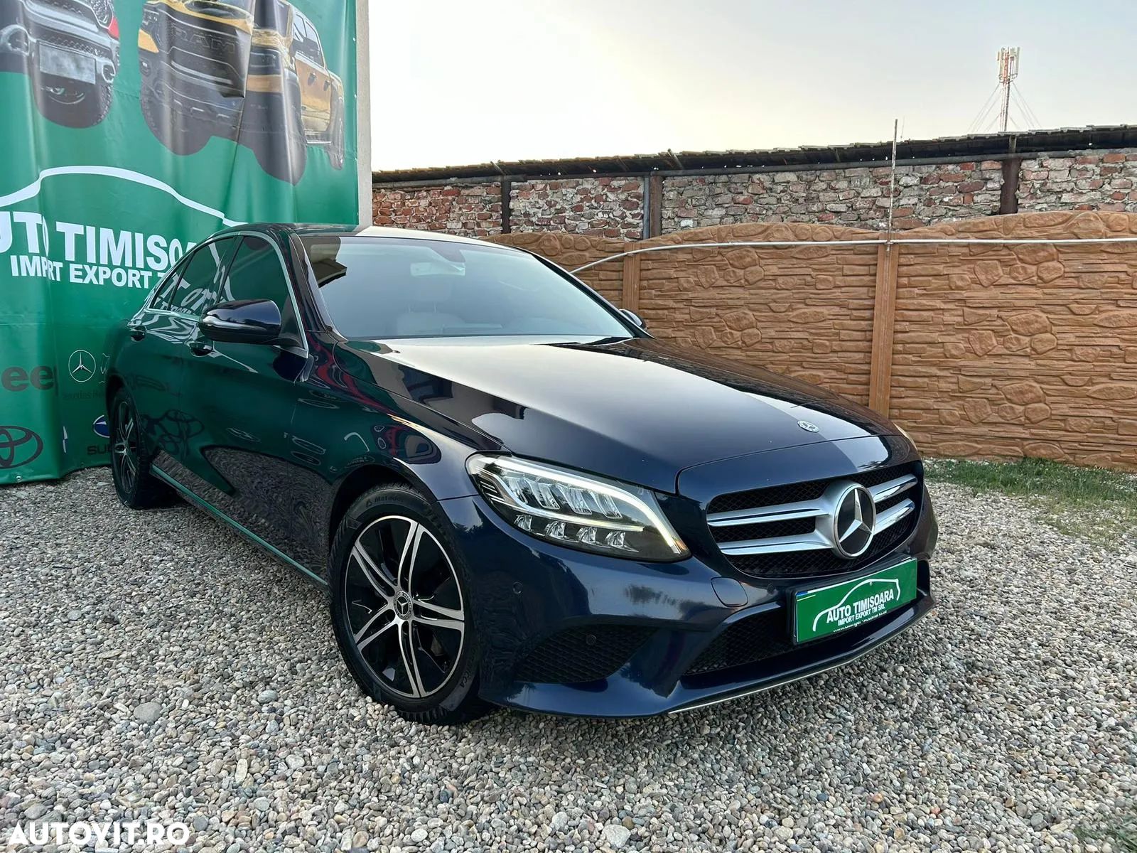 Mercedes-Benz C - 1