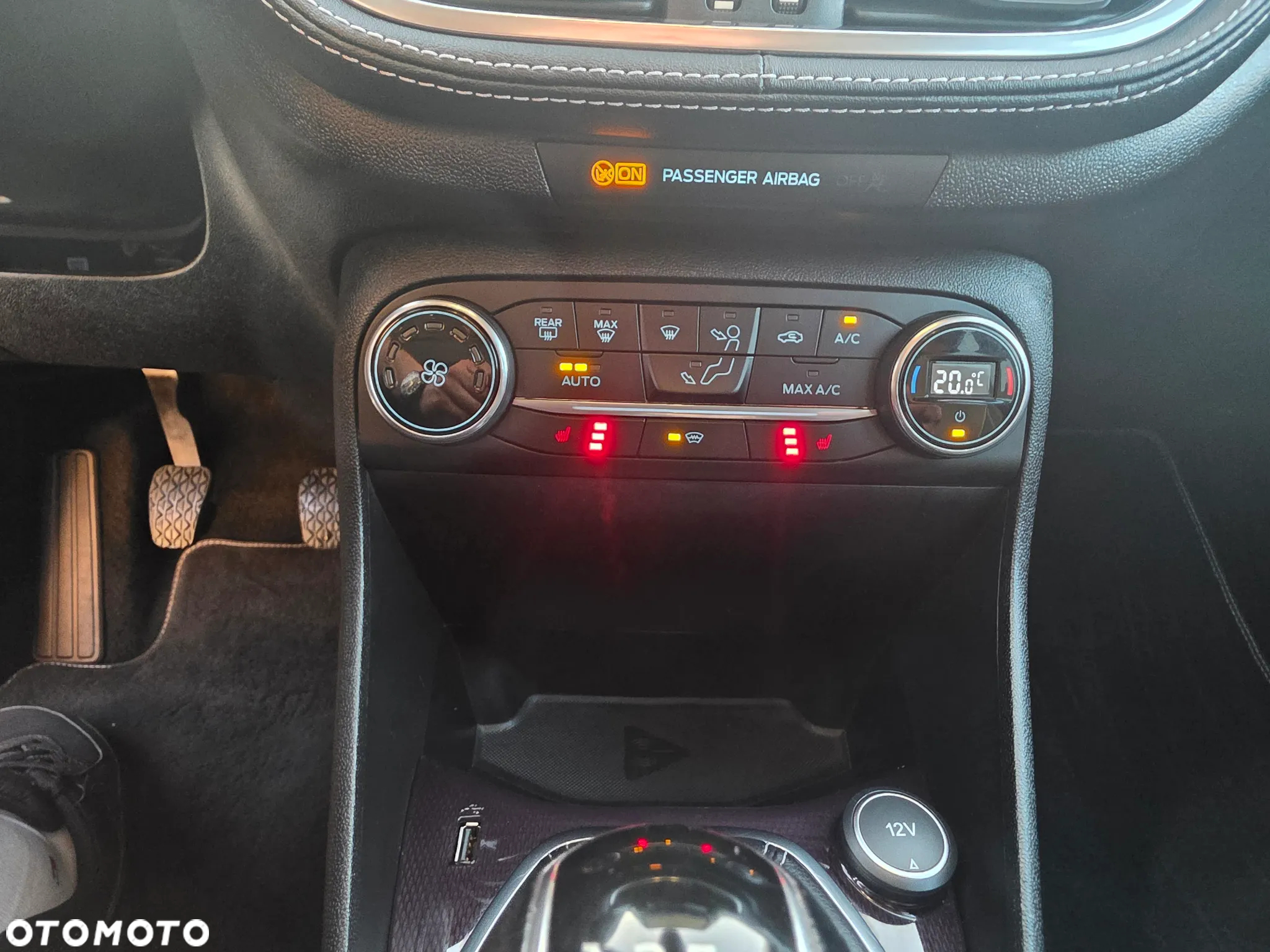 Ford Fiesta 1.0 EcoBoost S&S VIGNALE - 21