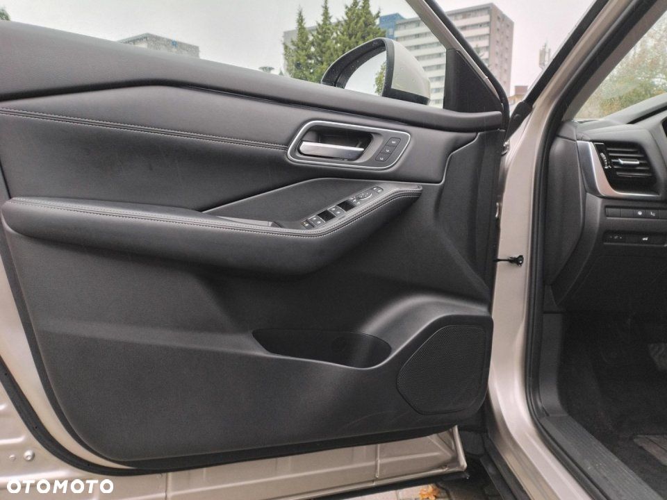 Nissan X-Trail - 11
