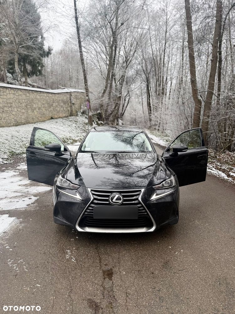 Lexus IS 200t Elegance - 4