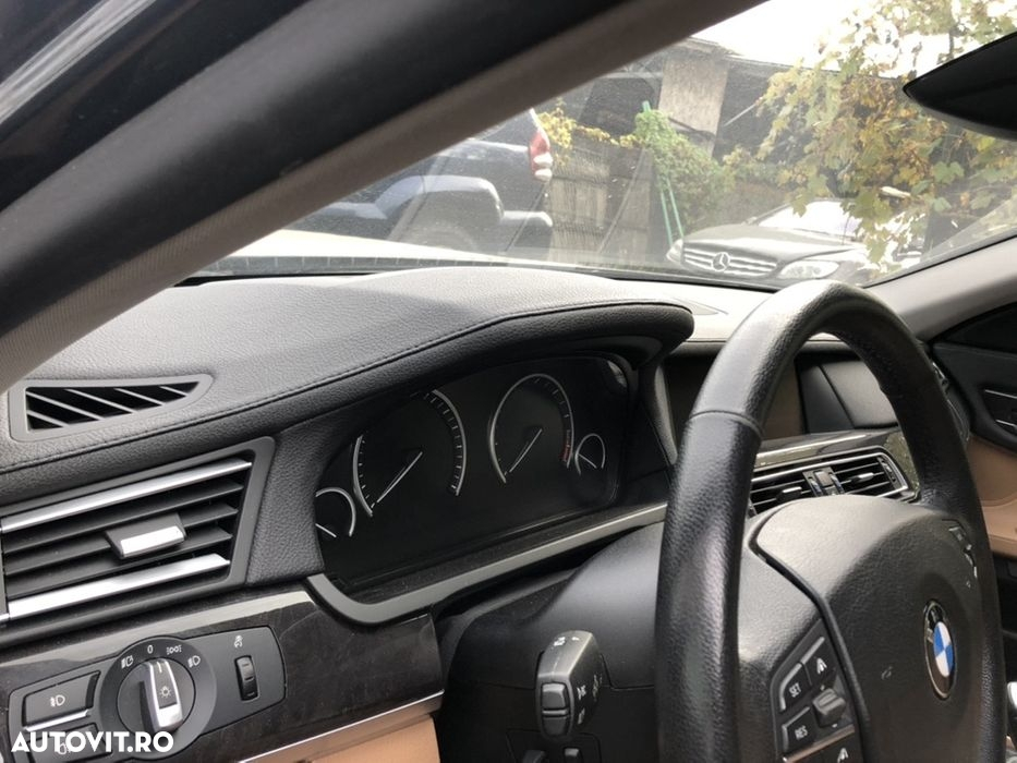 Plansă bord bmw F01 F02 cu hud head up display neagra cu piele airbag 730xd kit - 3