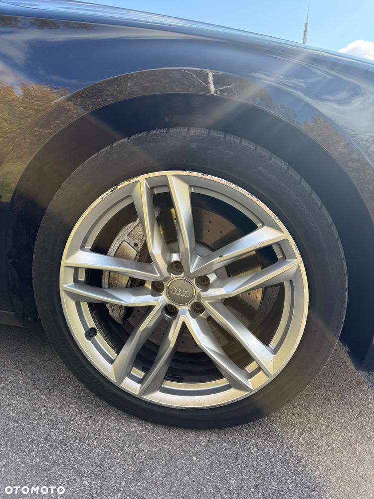 Audi A8 4.0 TFSI L Quattro - 10