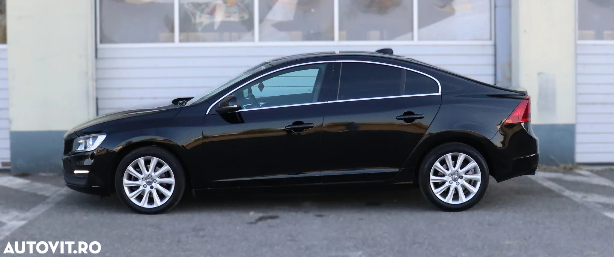 Volvo S60 D2 Geartronic Momentum - 19