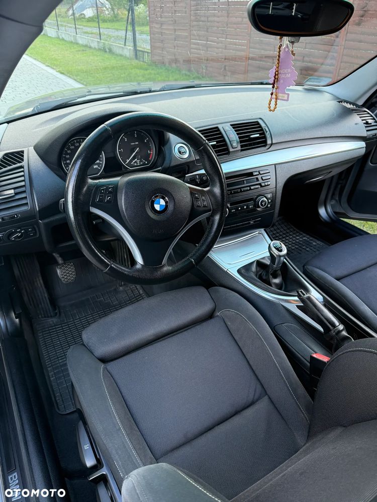 BMW Seria 1 - 11
