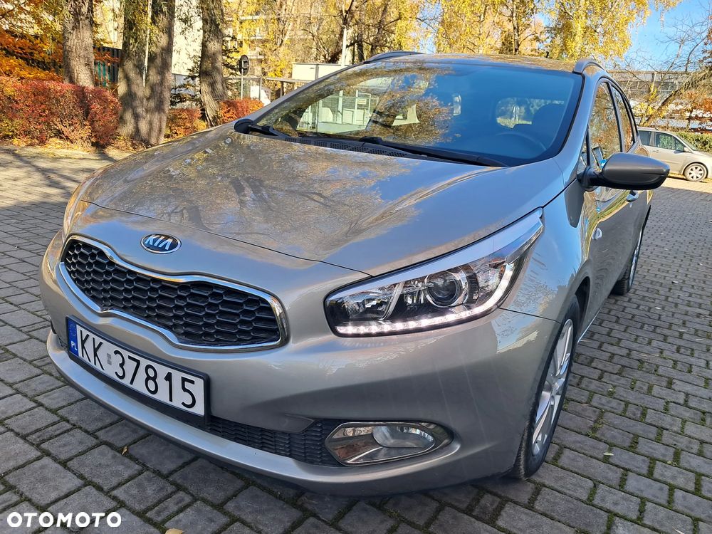 Kia Ceed Cee'd 1.6 GDI Business Line - 10