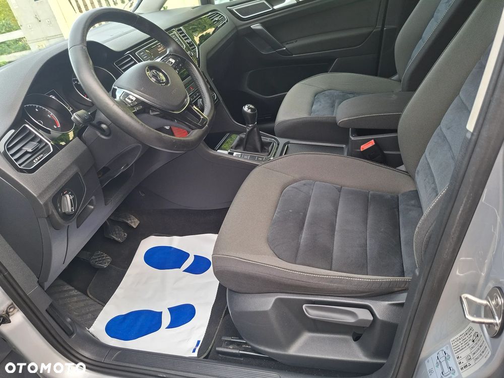 Volkswagen Golf Sportsvan SV 1.6 TDI BMT Highline - 26