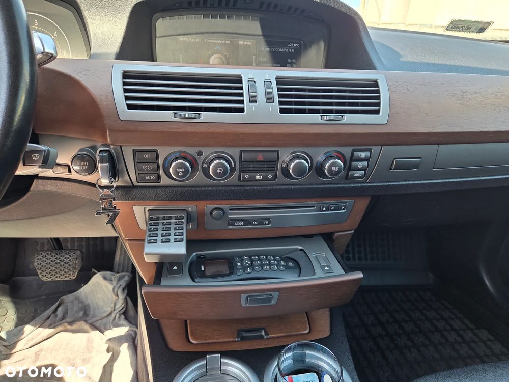 BMW Seria 7 730d - 16