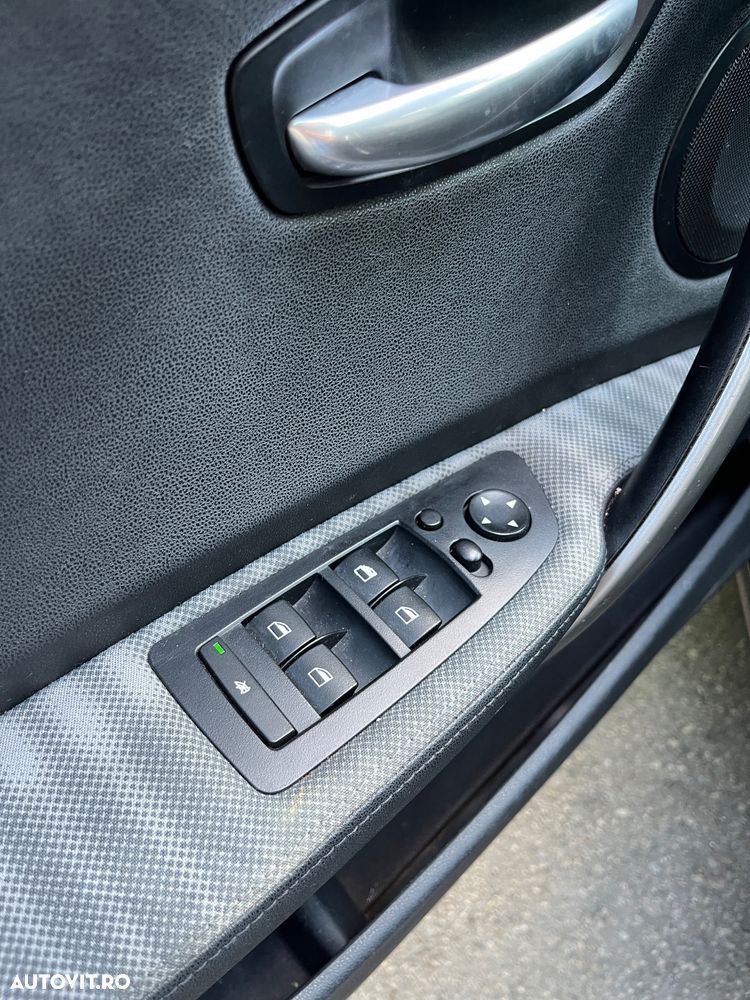 BMW Seria 1 120d - 10