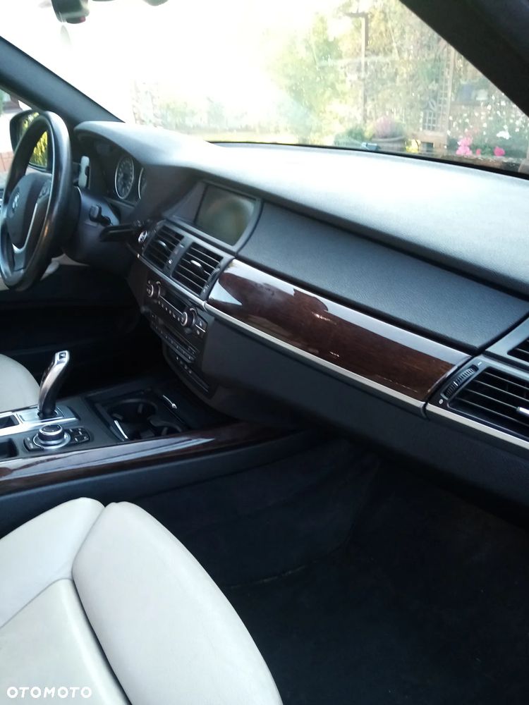 BMW X5 3.0d xDrive - 23
