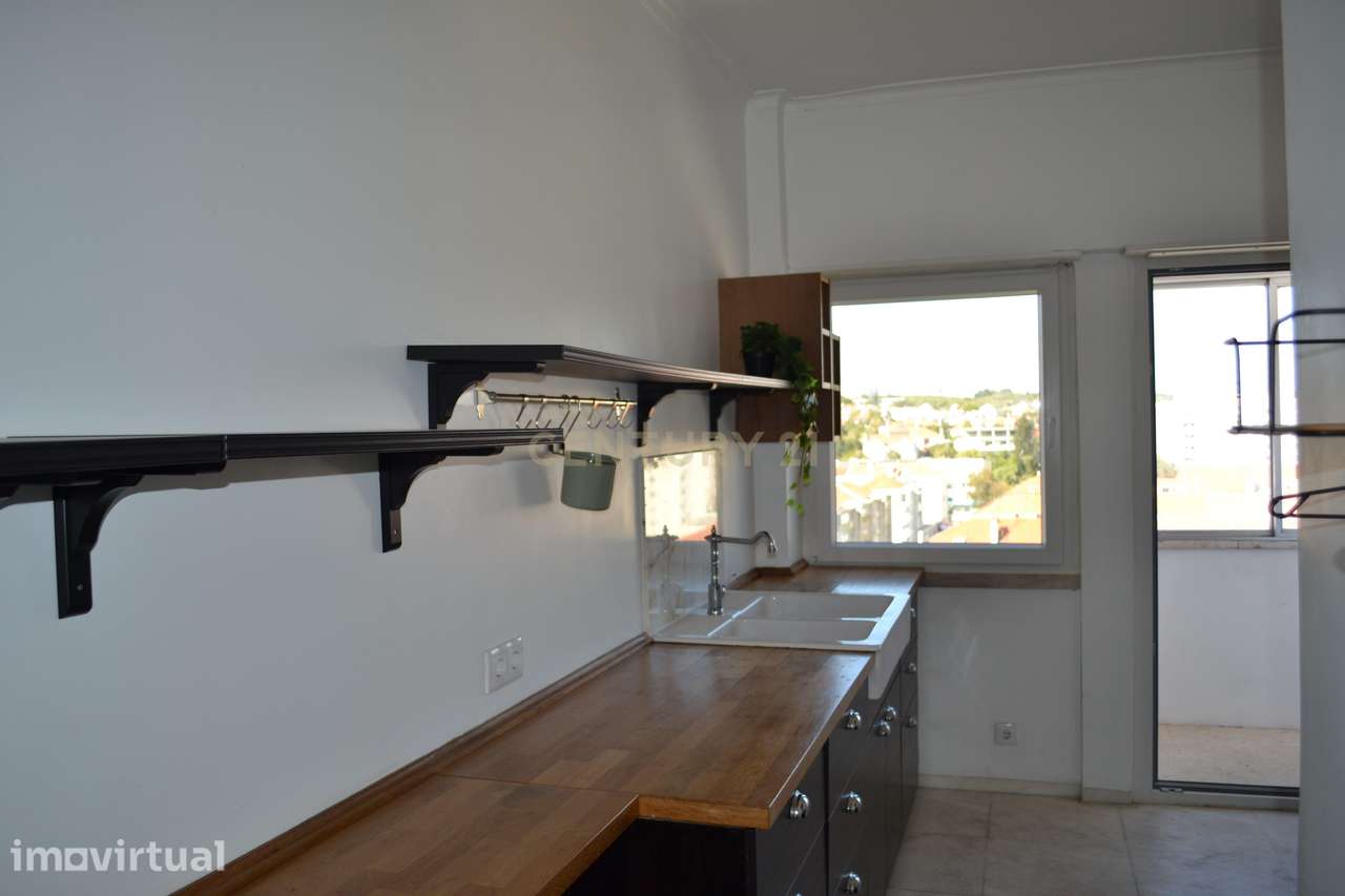 Apartamento T3 Av. Frei Miguel Contreiras | Luz natural, espaço e vist - Grande imagem: 3/33
