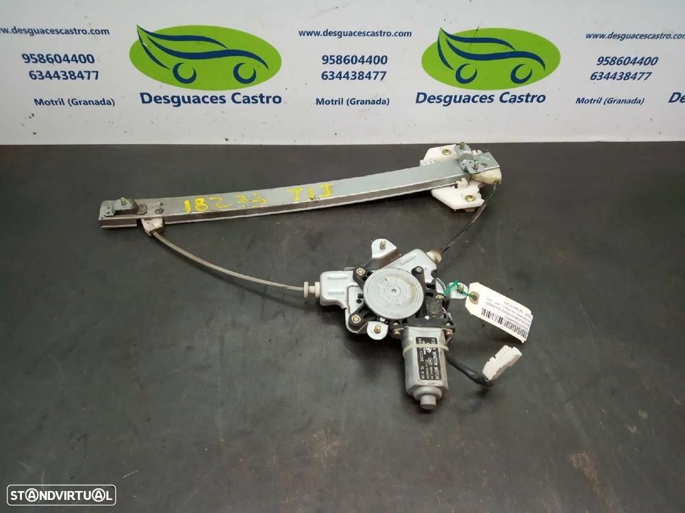 ELEVADOR DE VIDRO TRASEIRO ESQUERDO HYUNDAI MATRIX 2002 -9881017200 - 4