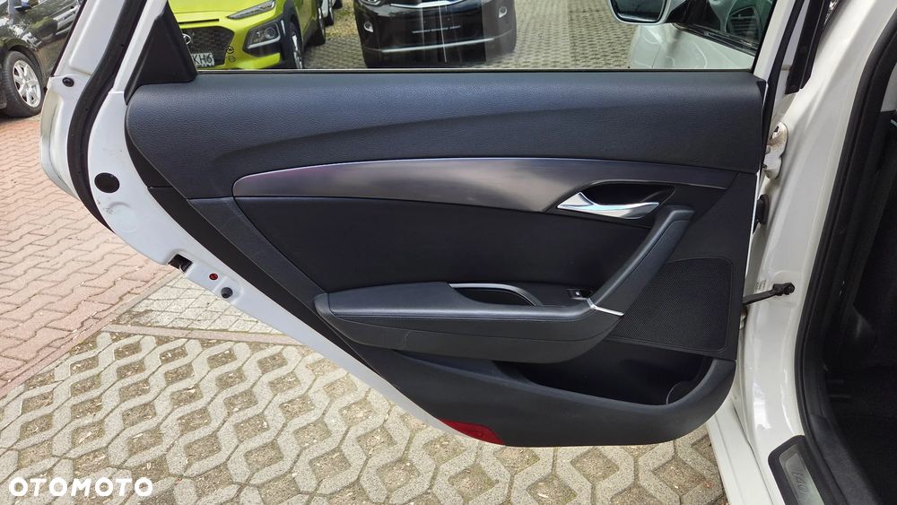 Hyundai i40 2.0 Premium - 30