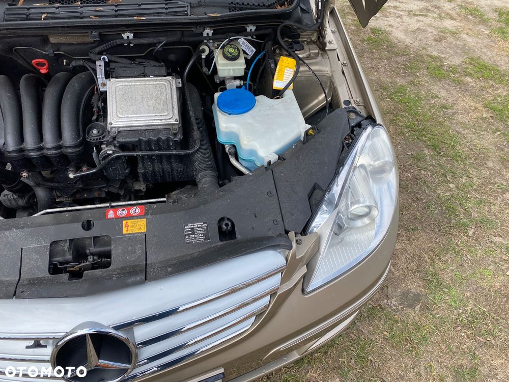 Mercedes-Benz Klasa B - 30