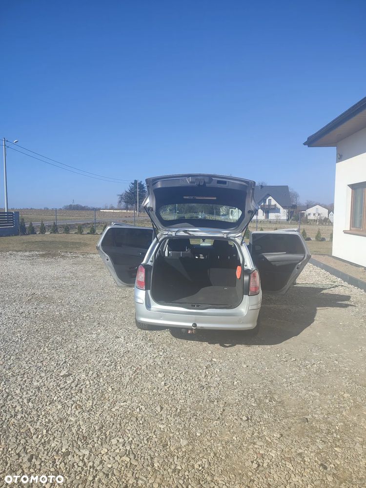 Opel Astra 1.7 CDTI - 15