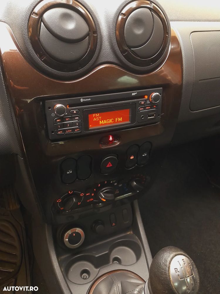 Dacia Duster 1.5 dCi 4x4 Prestige - 25