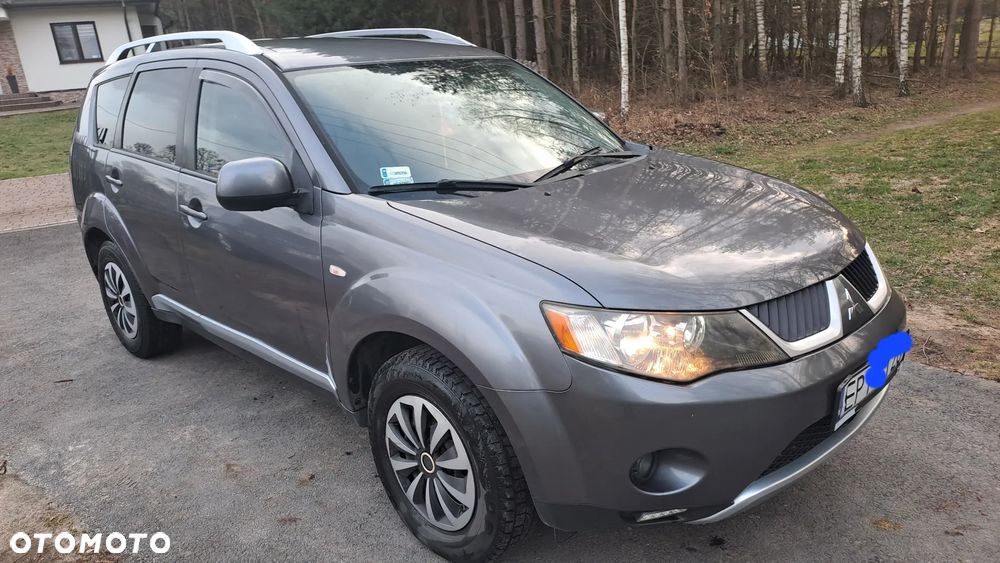 Mitsubishi Outlander 2.0 DID Instyle - 8