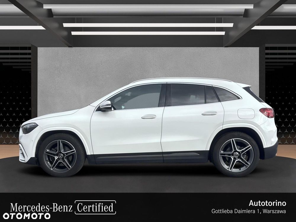 Mercedes-Benz GLA - 3