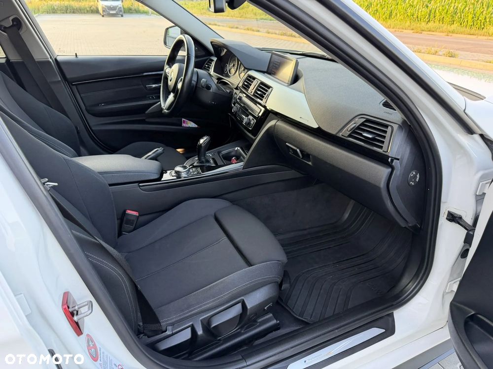 BMW Seria 3 - 7
