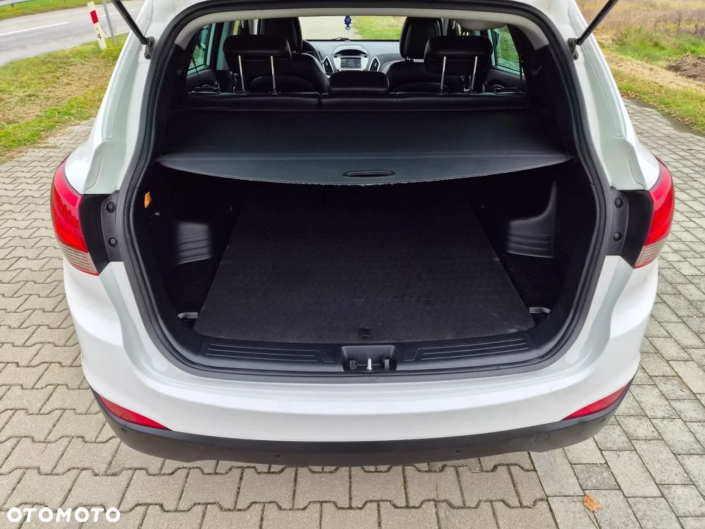 Hyundai ix35 1.7 CRDi Premium 2WD - 11
