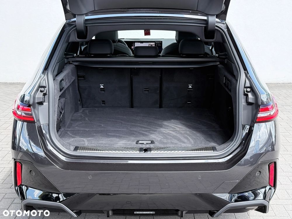 BMW Seria 5 520i - 17
